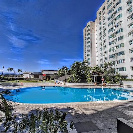Likas Square - Kk Apartment Suite Kota Kinabalu Esterno foto