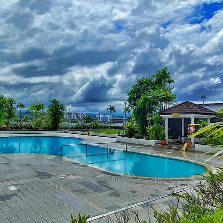 Likas Square - Kk Apartment Suite Kota Kinabalu Esterno foto
