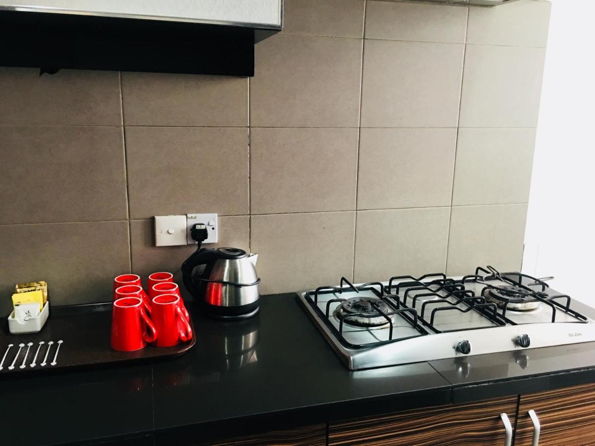 Likas Square - Kk Apartment Suite Kota Kinabalu Esterno foto
