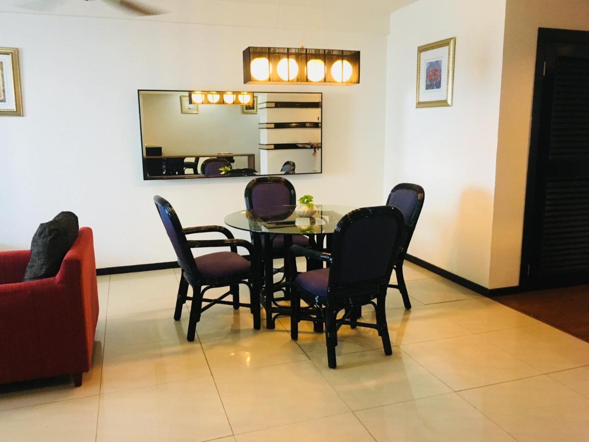 Likas Square - Kk Apartment Suite Kota Kinabalu Esterno foto