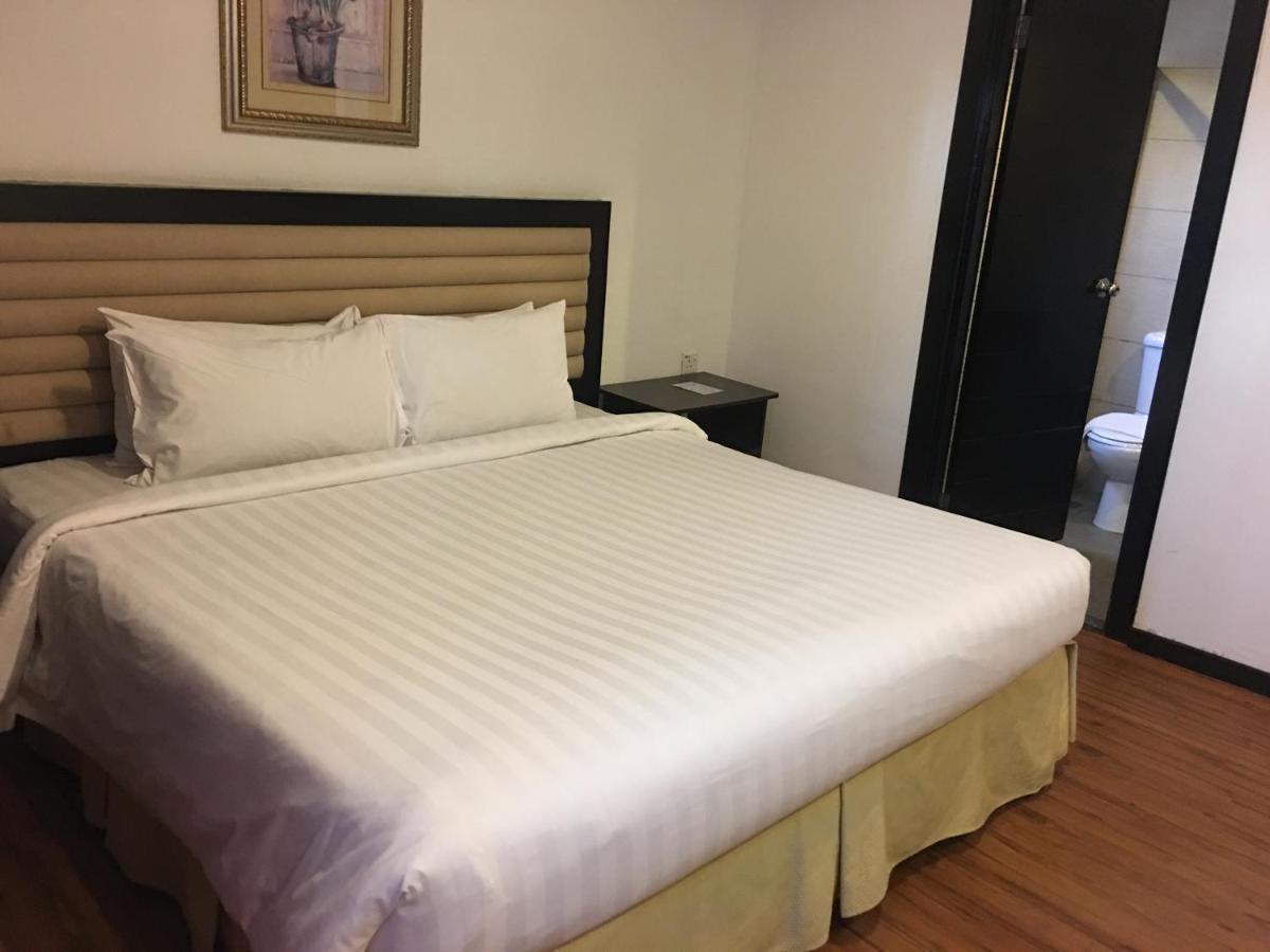 Likas Square - Kk Apartment Suite Kota Kinabalu Esterno foto