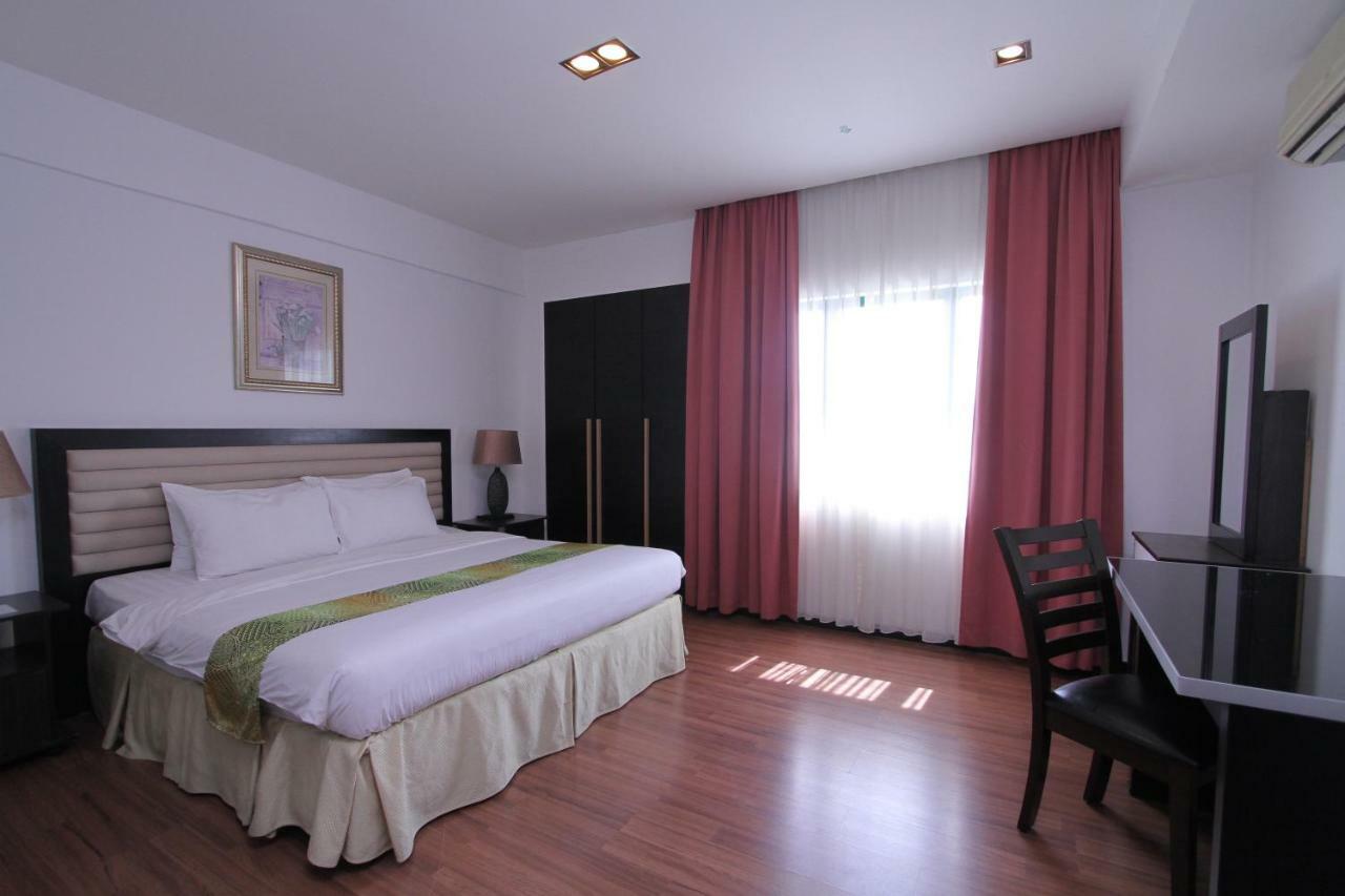 Likas Square - Kk Apartment Suite Kota Kinabalu Esterno foto