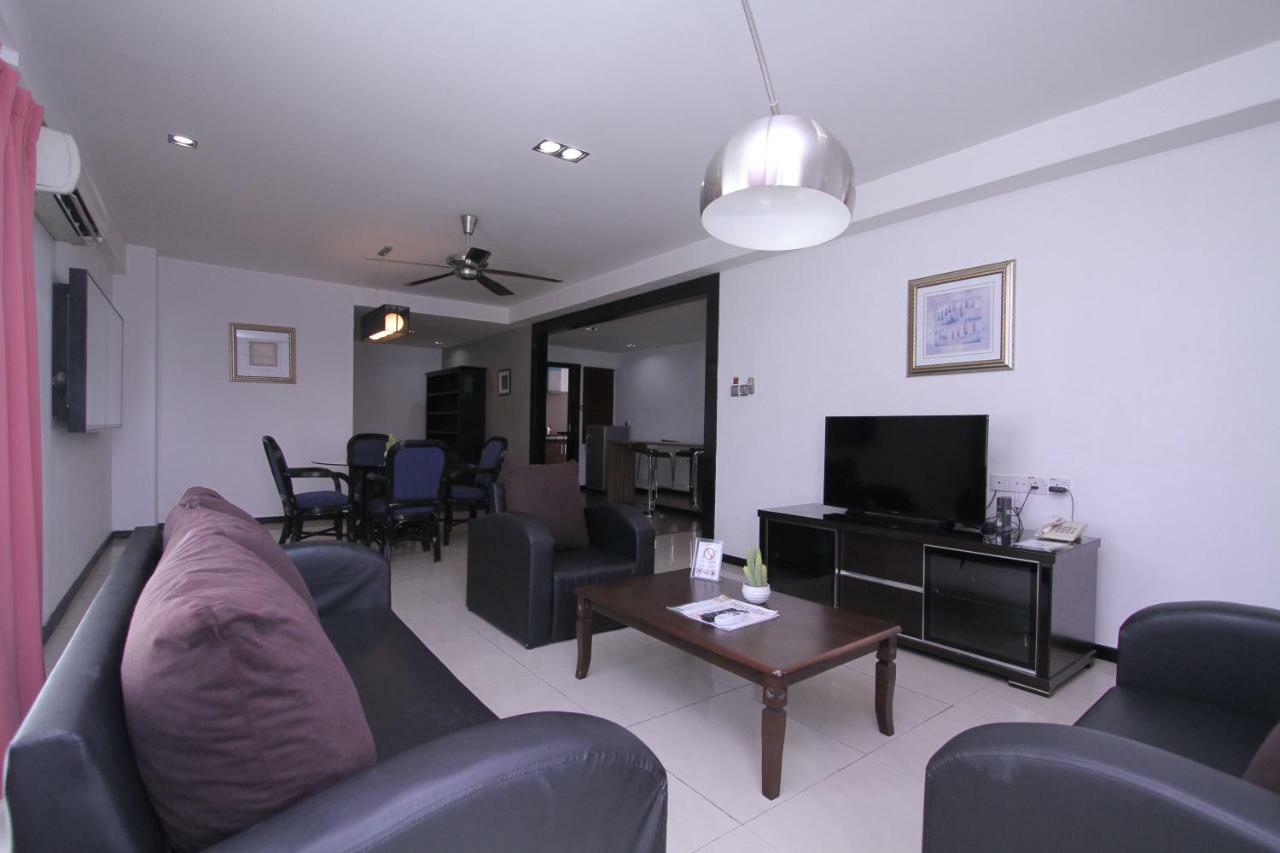 Likas Square - Kk Apartment Suite Kota Kinabalu Esterno foto